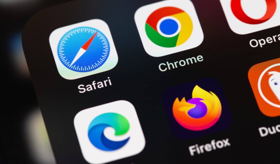 Navegadores para iOS (Safari, Google Chrome, Opera, Microsoft Edge, Firefox, DuckDuckGo)