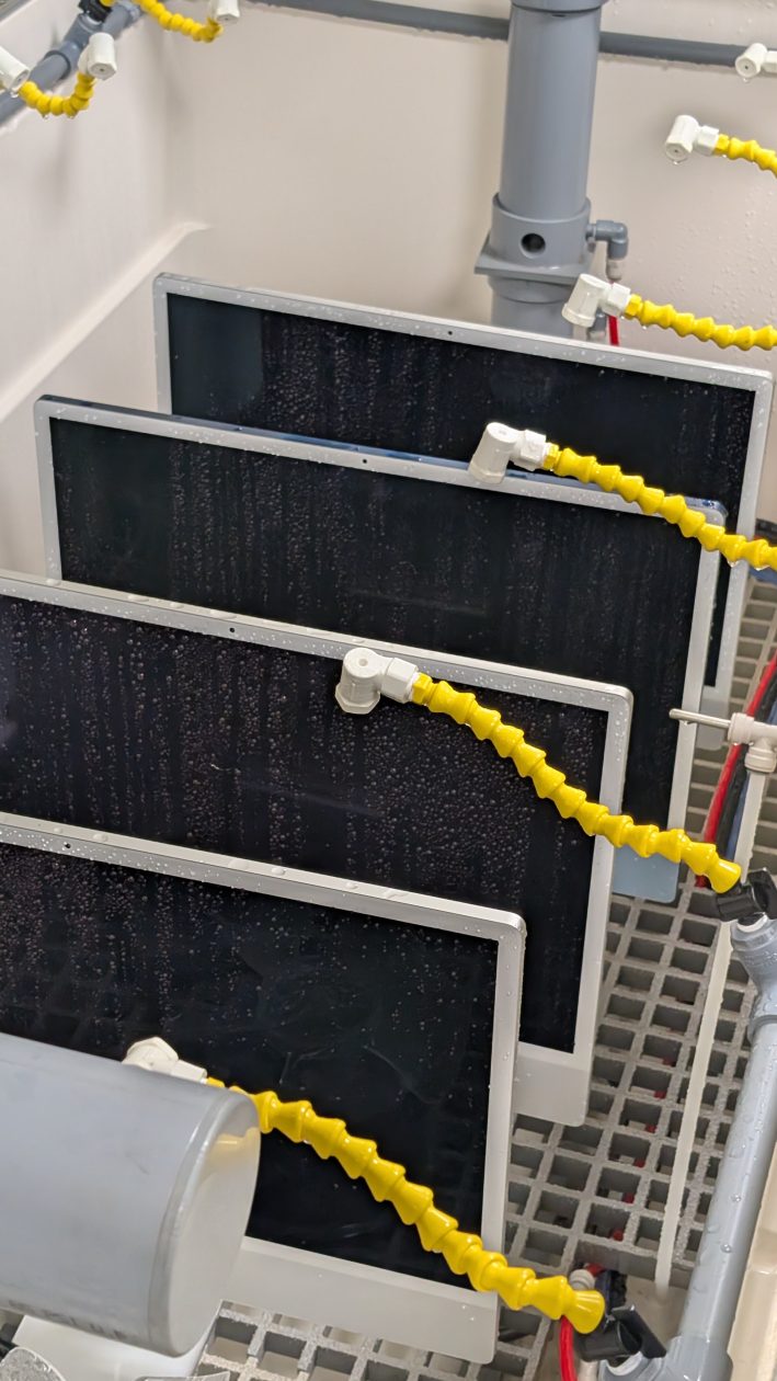 Testes feitos em produtos da Apple no laboratório na Irlanda