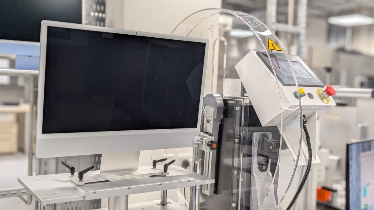 Testes feitos em produtos da Apple no laboratório na Irlanda