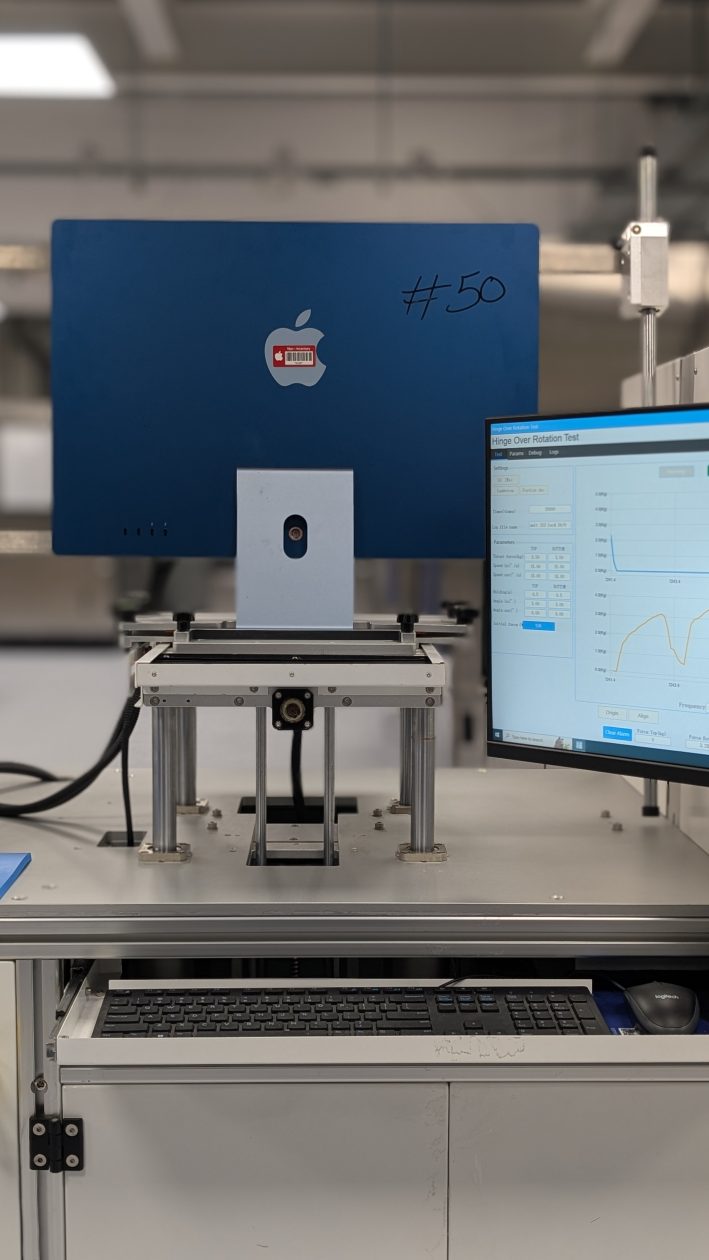 Testes feitos em produtos da Apple no laboratório na Irlanda