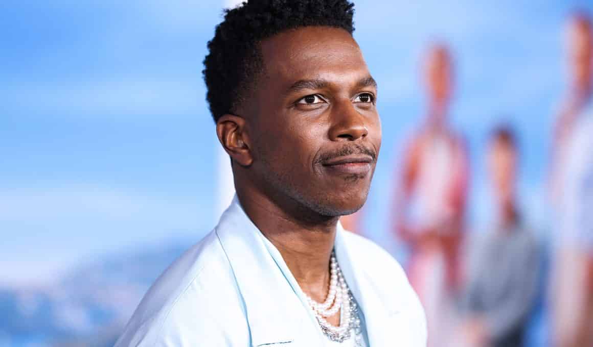Ator e cantor Leslie Odom Jr.