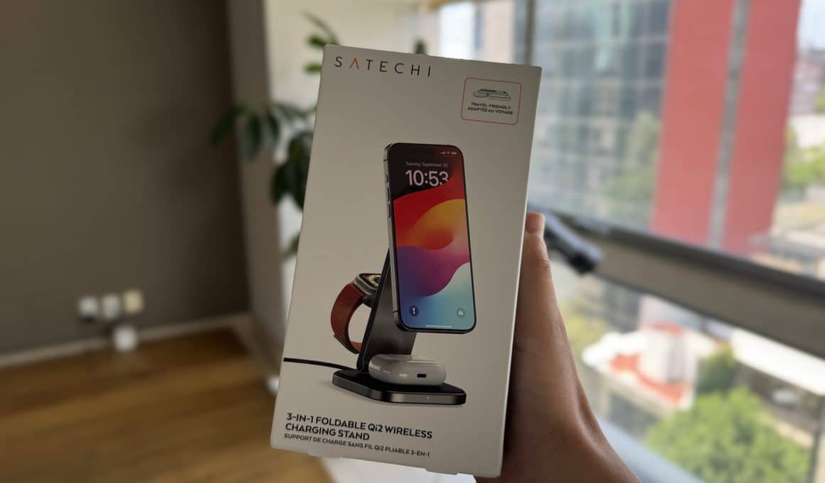 3-in-1 Foldable Qi2 Wireless Charging Stand