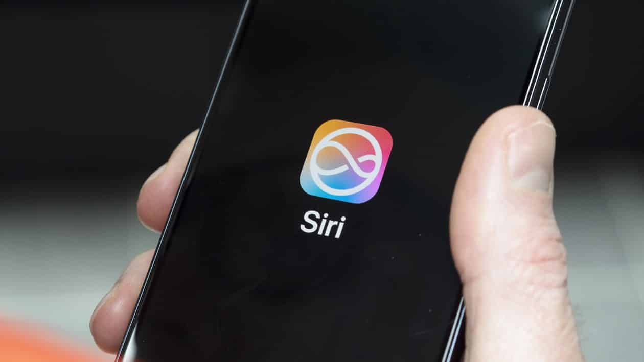 Acionistas processam a Apple por adiamento dos recursos de IA da Siri