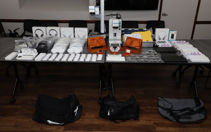 Produtos falsificados da Apple
