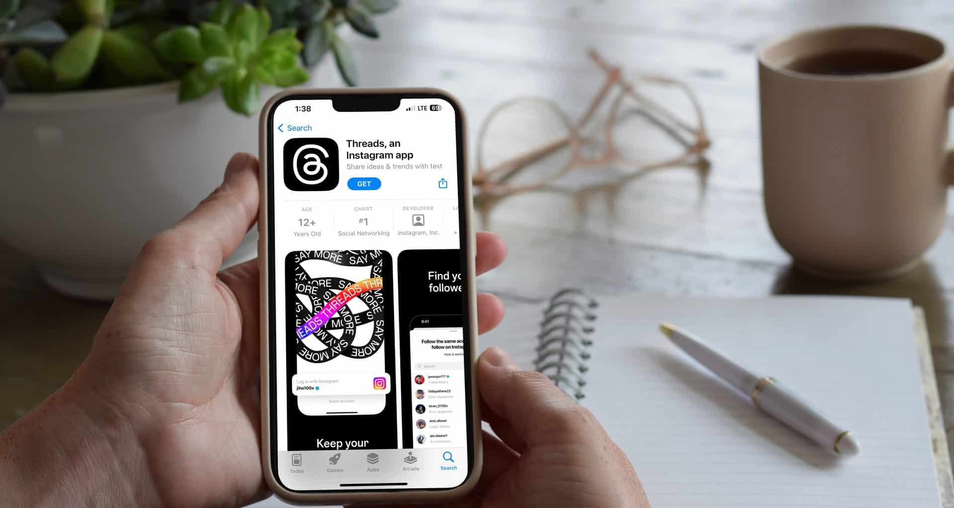 iPhone com a página do Threads na App Store aberta
