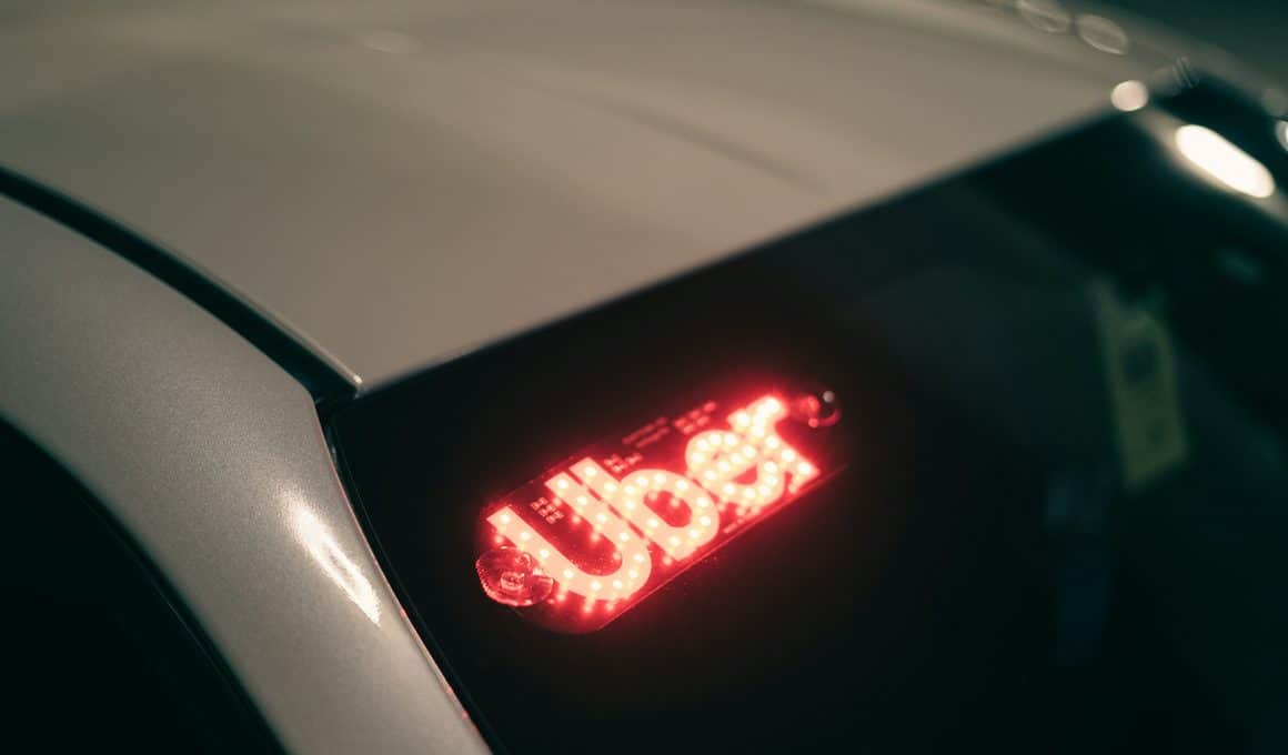 Letreiro (carro) da Uber