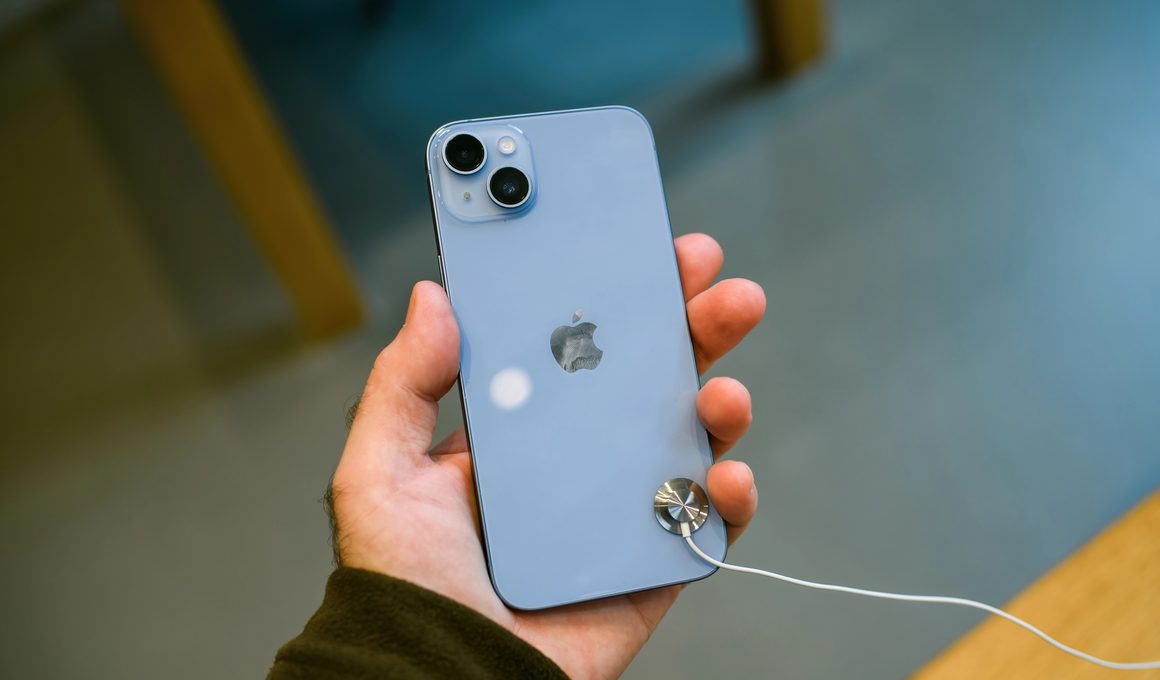 iPhone 14 Plus
