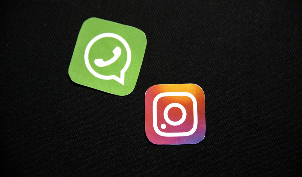 Adesivos do WhatsApp e do Instagram