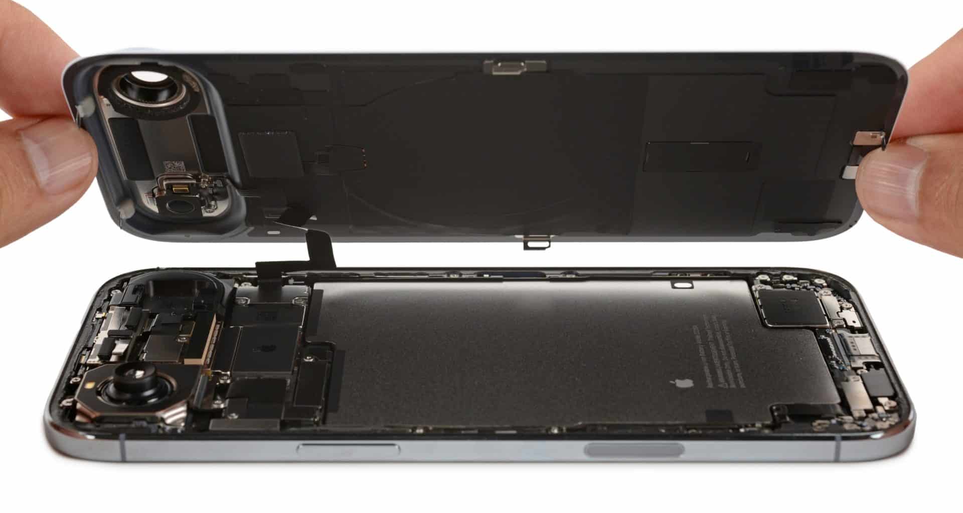 Teardown mostra que bateria do iPhone Air é mais acessível para