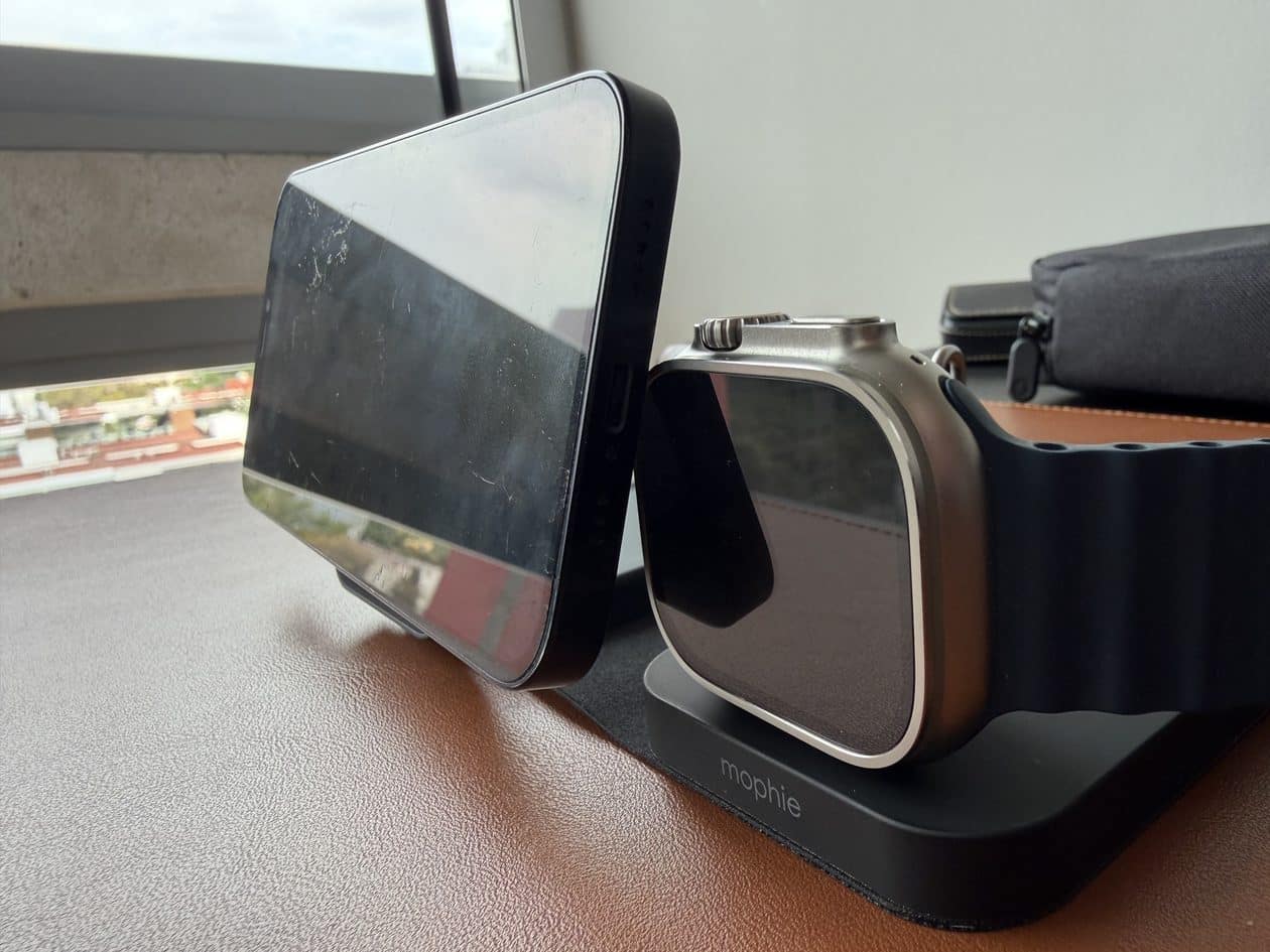 Carregador 3-em-1 (de viagens, edição global), da Mophie