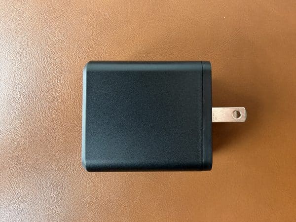 Carregador 3-em-1 (de viagens, edição global), da Mophie