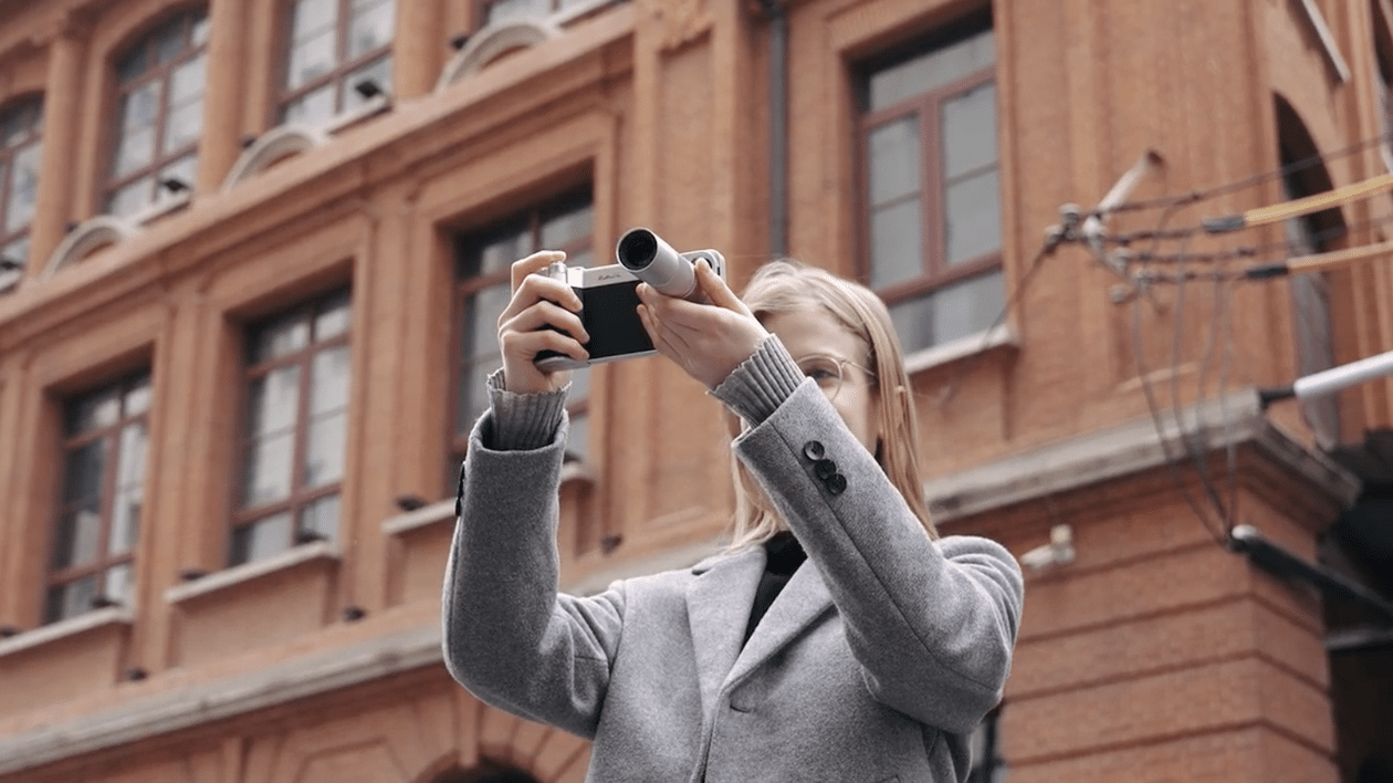 RetroVa: lente extensora modular amplia o zoom óptico dos iPhones 16 Pro/17 Pro