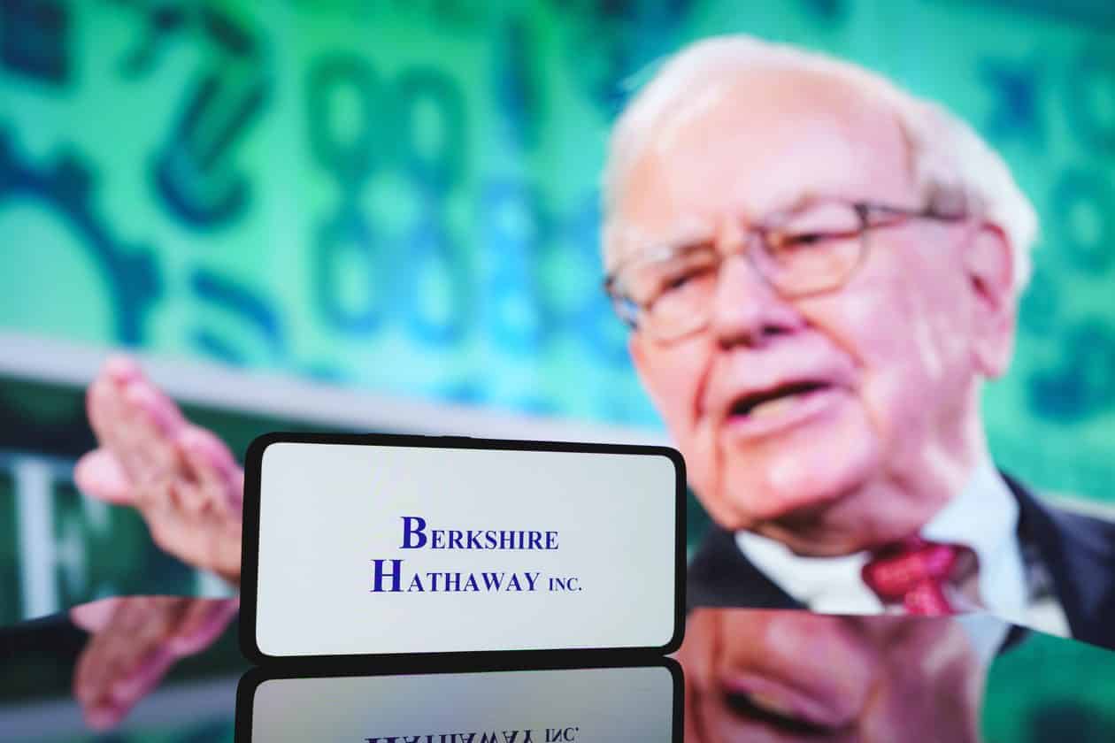 Berkshire Hathaway reduziu mais uma vez seus investimentos na Apple
