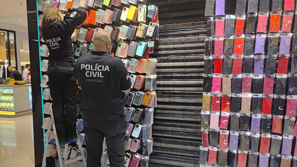 Polícia do Paraná apreende mais de 1,6 mil acessórios falsificados da Apple