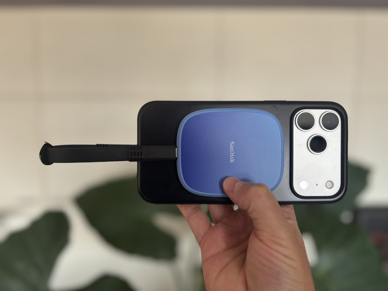 SanDisk Creator Portable Phone SSD