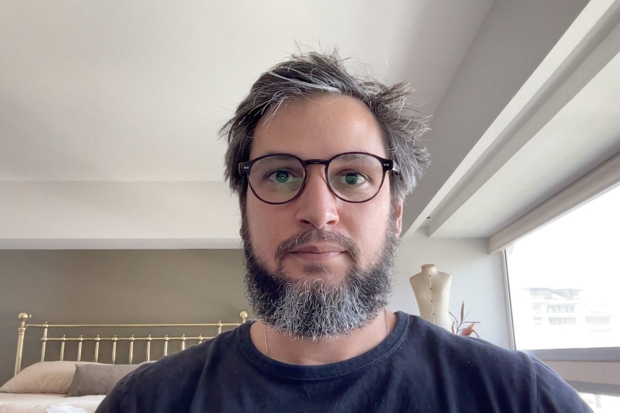 Foto tirada com o MacBook Pro de dia