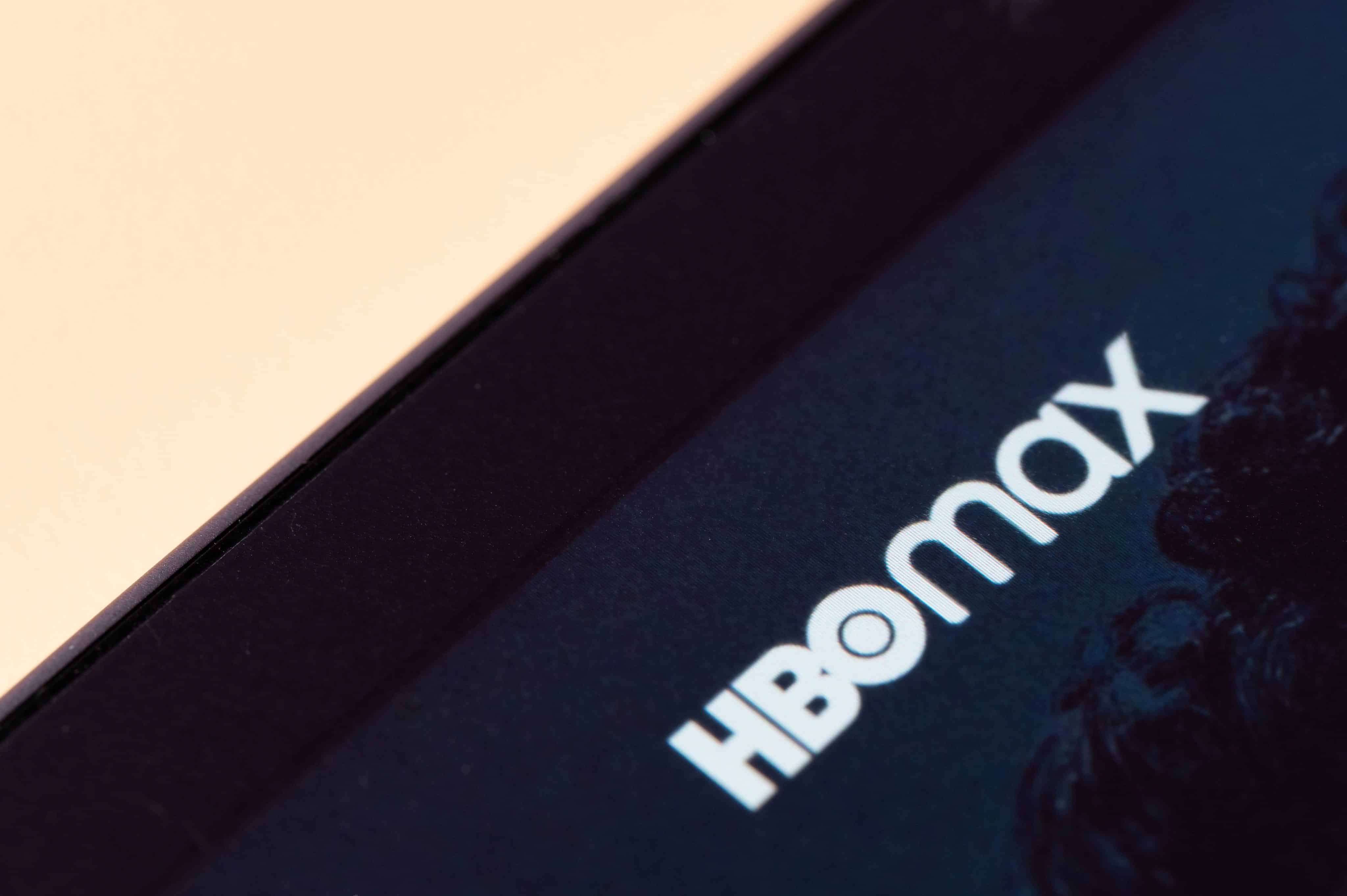 HBO Max agora cobra R$15 mensais por membros adicionais em outras casas