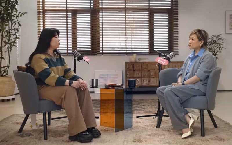 Frame do podcast "Thankfully, I’m Wearing It", da Apple