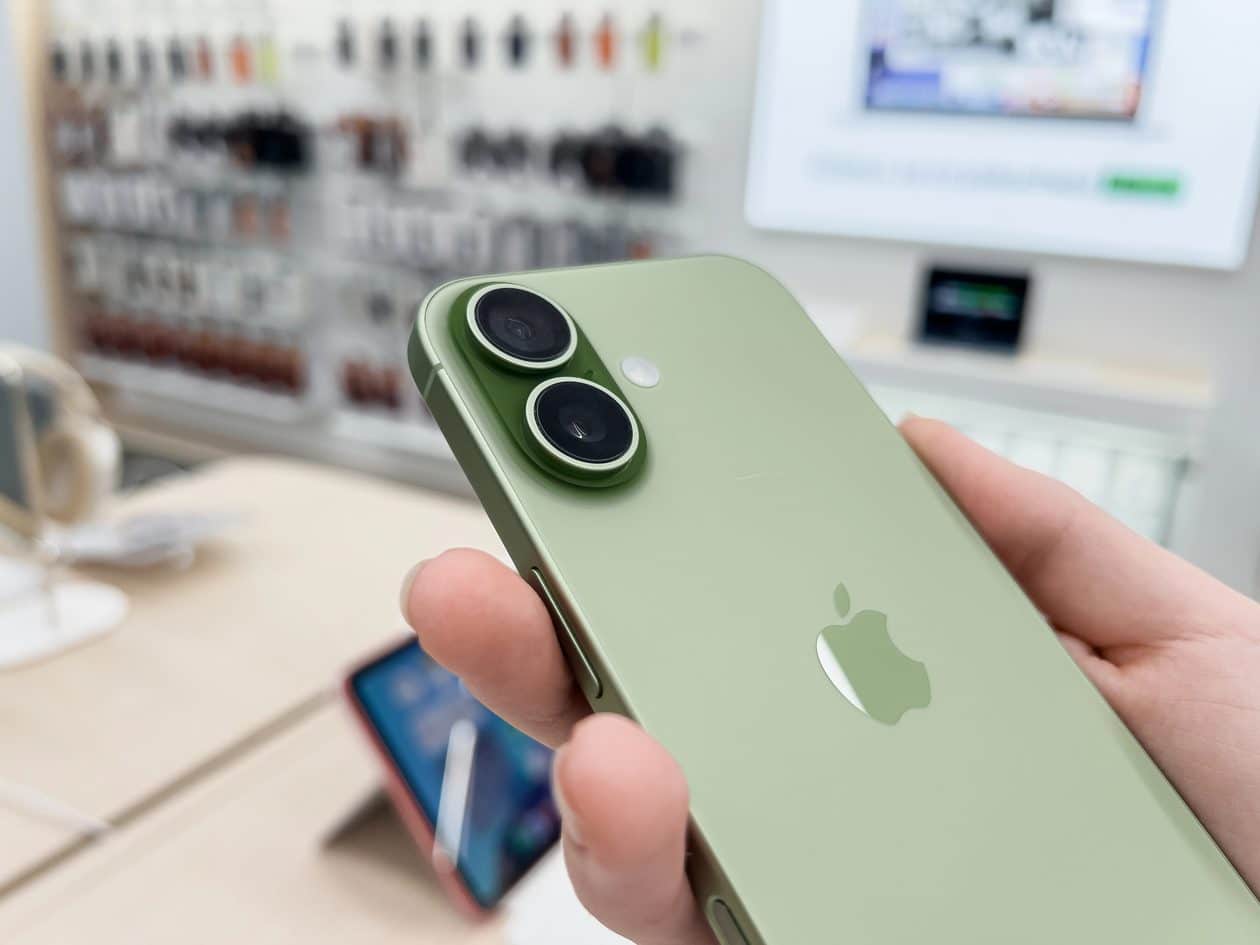 Oferta: iPhone 17 (512GB) sai a R$6.849,10 no Pix!